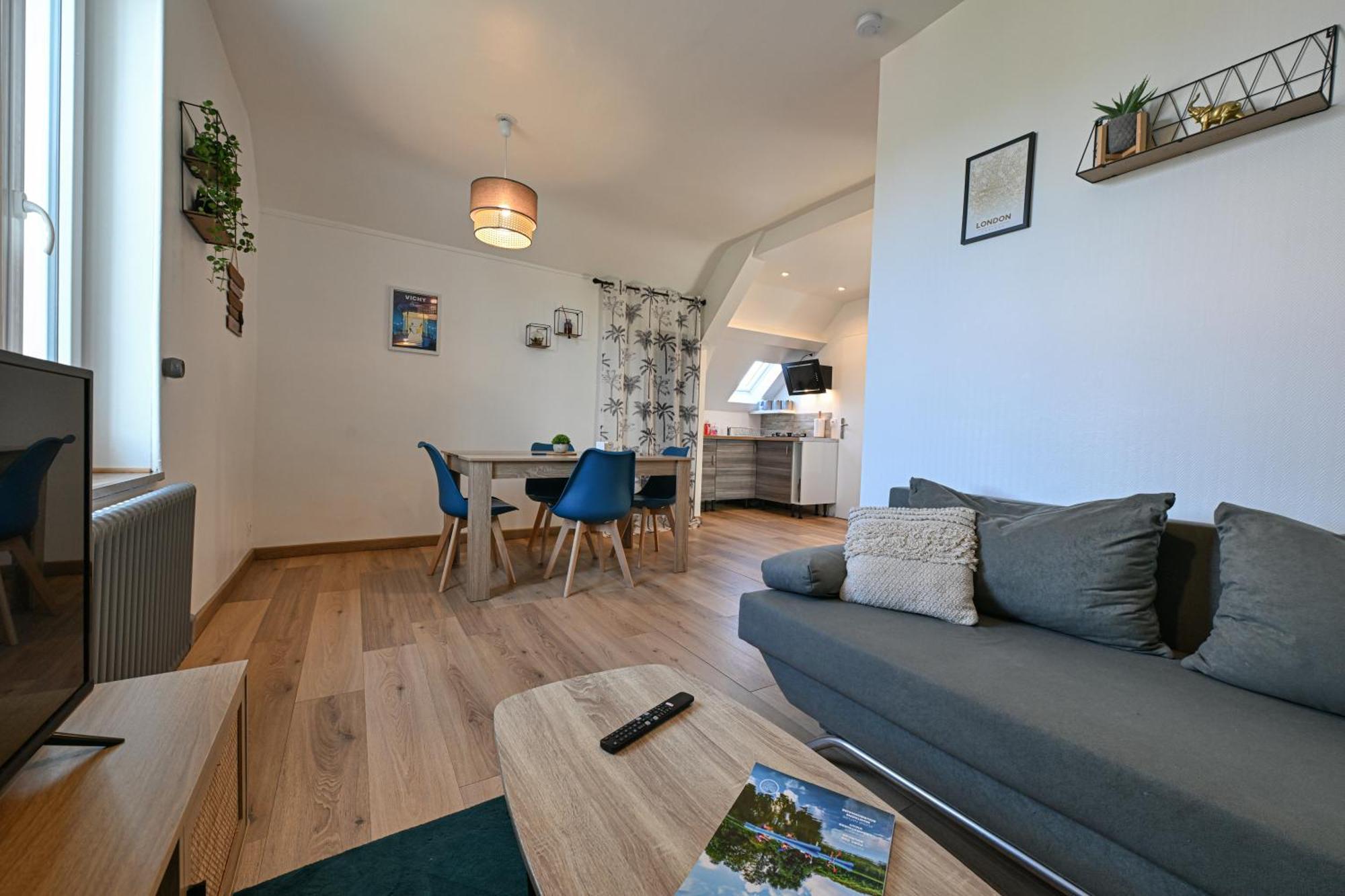 La Belle Rive Du Voyageur Apartment Bellerive-sur-Allier Luaran gambar
